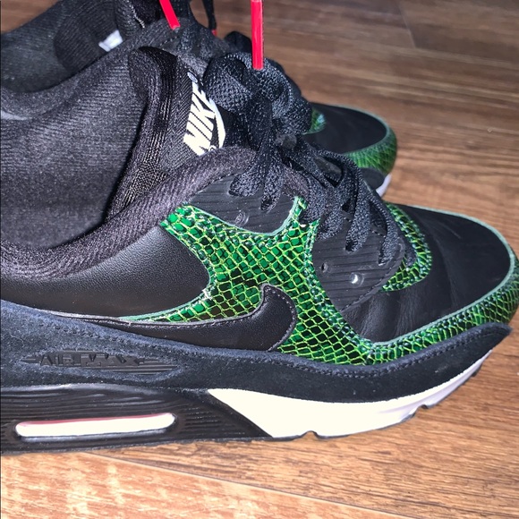 air max 90 green python